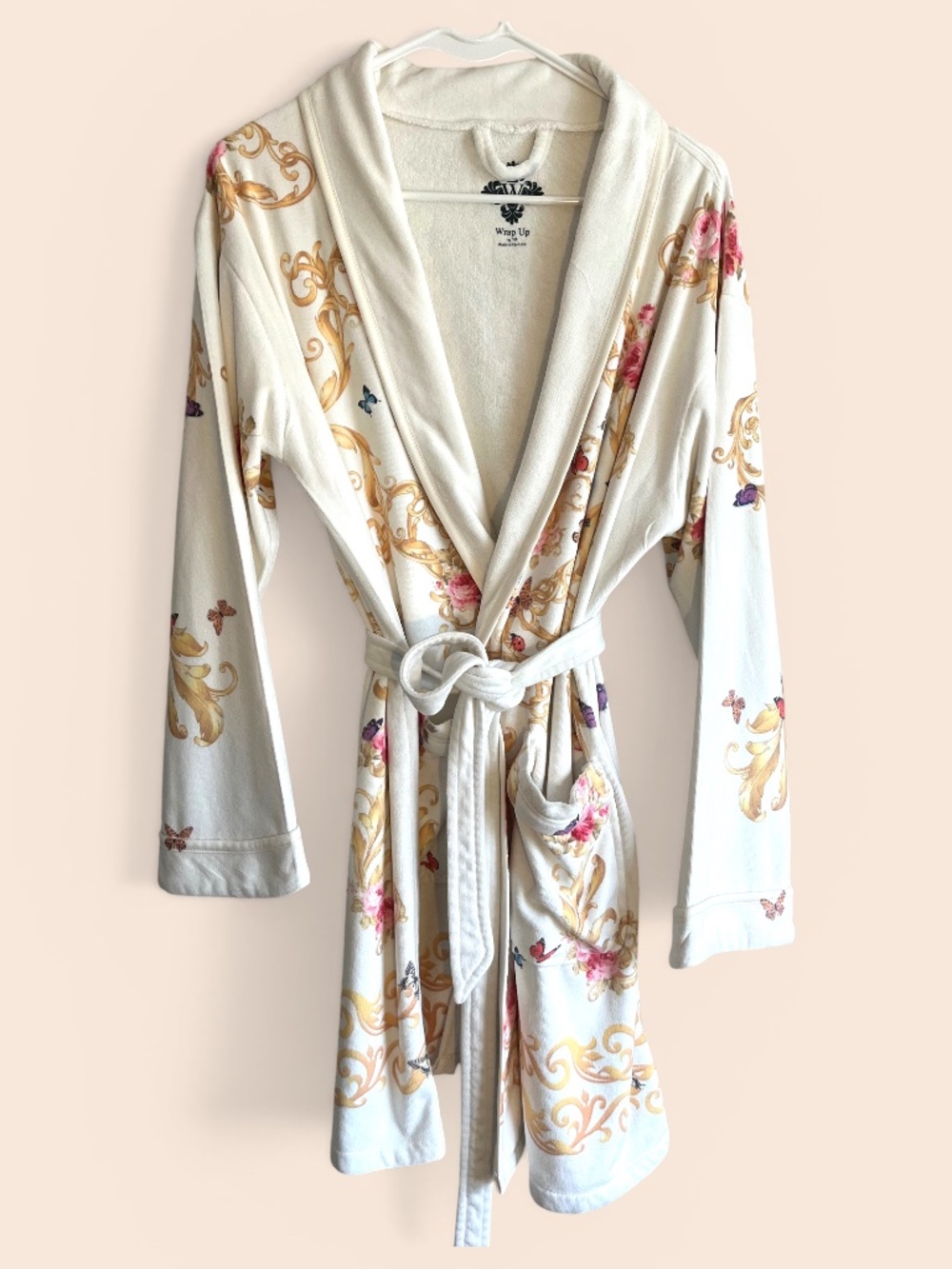 Wrap Up by VP Velour Butterfly Design Short Robe Size M/L (est)